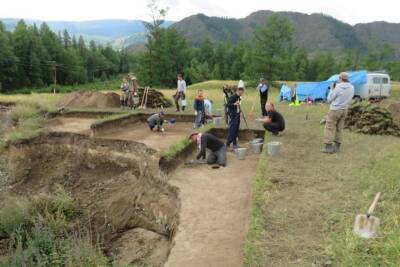 Раскопки древней стоянки первых во Внутренней Азии скотоводов завершились на Алтае