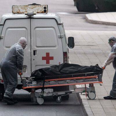 В России продолжается рост смертности от Covid-19: за сутки скончался 1 251 человек