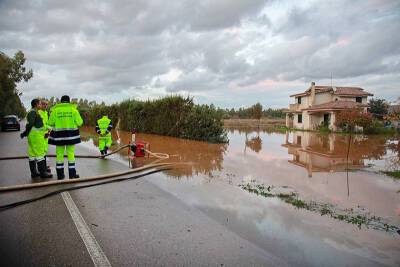 На юг Италии обрушилось стихийное бедствие