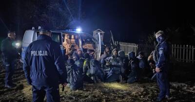 Задержаны более ста мигрантов, которые пытались прорваться в страну из Беларуси, - Минобороны Польши
