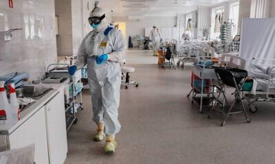 В России за сутки от коронавируса скончались более 1250 человек