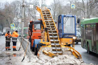Возникновение проблем с уборкой снега на обновлённых псковских территориях не исключило УГХ
