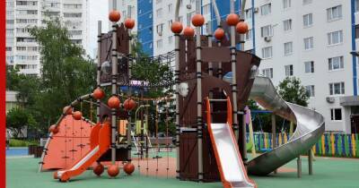 Детские площадки в российских дворах станут еще безопасней