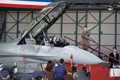 Наперекор Китаю: Тайвань принял на вооружение эскадрилью американских истребителей