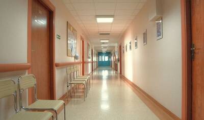 В больницах Сургута наблюдается около 20 беременных с ковидом
