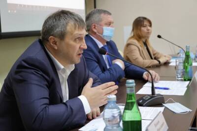 Предприниматели Дзержинска встретились с региональным министром промышленности