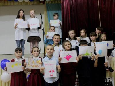 Представители российского движения школьников Южноуральска отпраздновали день рождения