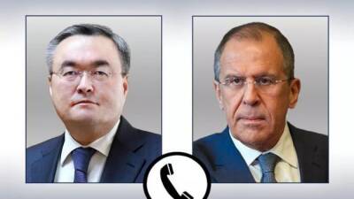 Глава казахстанского МИД не стал обсуждать с Лавровым ксенофобию в Казахстане