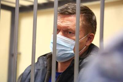 Суд арестовал главу Союза десантников Урала по делу о взятке. Он не признал вину