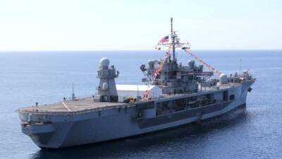 Понесли стабильность дальше: корабли США и НАТО уходят из Черного моря