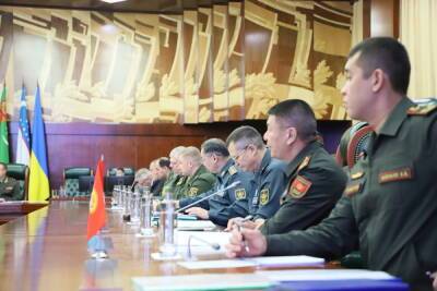 Военачальники стран СНГ обсудили перспективы развития военных «багги»