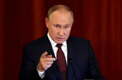 Путин раскритиковал ФРГ и Францию за их позицию по Украине