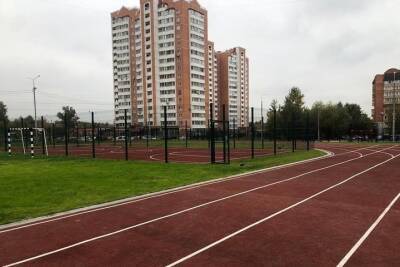 Один из школьных стадионов Серпухова открыли для всех желающих
