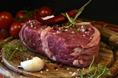 Ученые выяснили, что не так с мужчинами, которые предпочитают красное мясо - Русская семерка