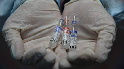 Регионы РФ получат дополнительные объемы вакцин «Спутник Лайт» и «Спутник V»