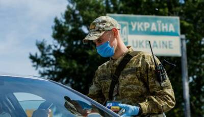 В Украине обнаружили почти две тысячи фальшивых сертификатов о вакцинации