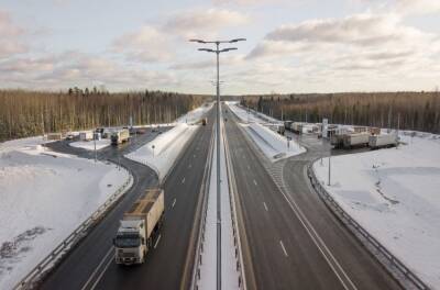 Скорость на трассе М-11 Москва — Петербург снизили на зиму