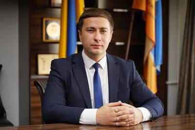 Украинский министр прослезился на пресс-конференции