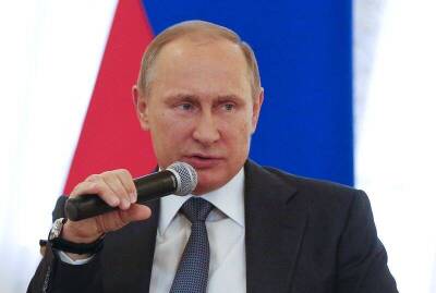 Путин поручил увеличить прожиточный минимум в 2022 году на 1 тыс. рублей
