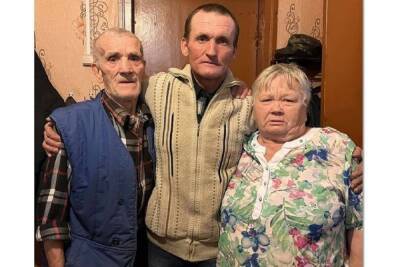 Казахский пленник из Ярославской области смог обнять родителей