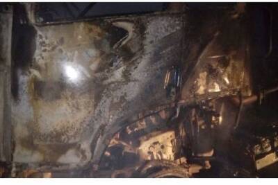 В Кардымовском районе на трассе М1 в Каменке сгорел автомобиль ГАЗ