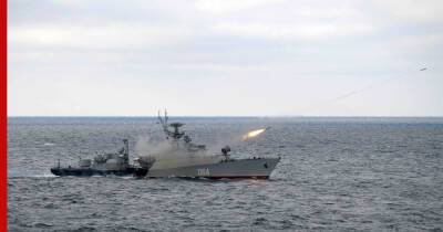 В Черном море флот отразил атаку беспилотников во время учений