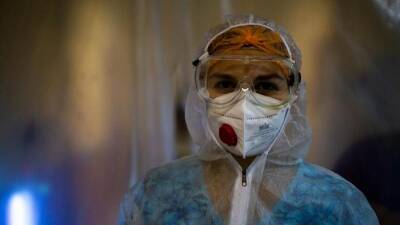 "Это была смесь страха, боли и паники": репортаж из ковид-отделения киевской больницы
