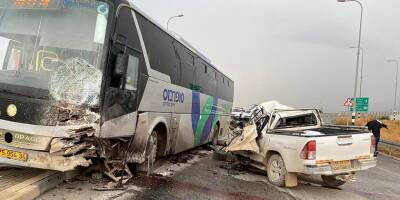 Столкновение автобуса с тендером на шоссе 71: есть погибший