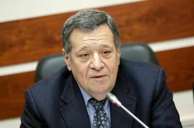 Президент внес поправки о повышении МРОТ и прожиточного минимума в Госдуму