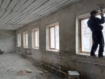 Челябинская колония заставила заключенных за свой счет ремонтировать здание после пожара