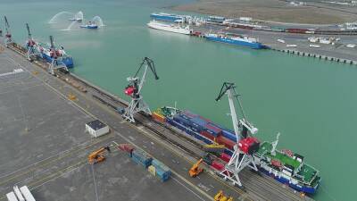 Бакинский порт играет важную роль транспортного хаба между Европой и Азией - гендиректор