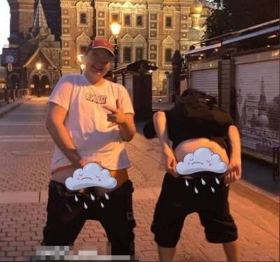 Молодые люди устроили неприличную фотосессию на фоне храма в Санкт-Петербурге