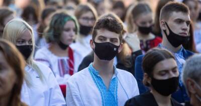 Киевские студенты и школьники вернутся на очное обучение 22 ноября, - КГГА
