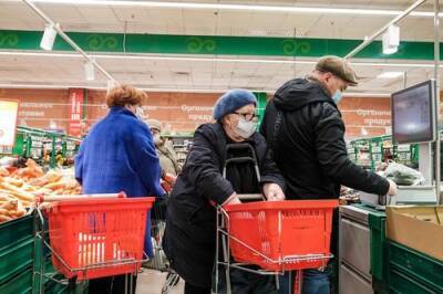 Финансовый аналитик Антон Смирнов: замедлить рост инфляции удастся не раньше весны 2022 года