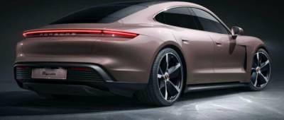 Porsche разрабатывает мощную беспроводную зарядку для Taycan
