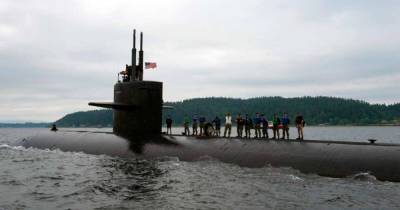 Подводная лодка ВМС США столкнулась с горой у побережья Китая