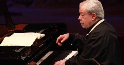 Пианист-виртуоз Нельсон Фрейре умер в Бразилии - ren.tv - Бразилия