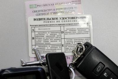 В Башкирии 20 лучшим механизаторам республики вручили ключи от автомобилей