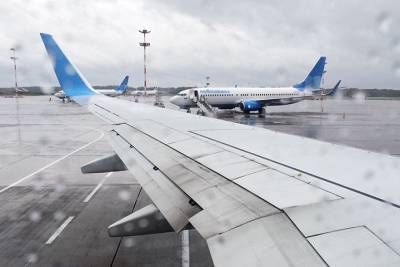 Более 30 самолетов из-за тумана в столице ушли на запасные аэродромы