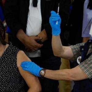 Пожар на Филиппинах уничтожил более 148,6 тыс. доз вакцин против коронавируса