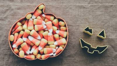 В США дети получили на Хеллоуин конфеты с иглами