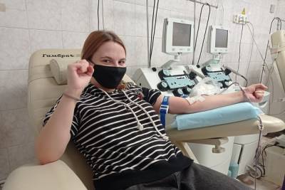 Марафон «Оставайся донором» поддержали более 150 добровольцев из Ленобласти