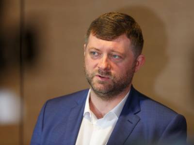 Корниенко заявил, что Офис президента не согласовывает гостей телеэфиров, но есть "координация" с участием ОП