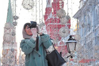 Иностранные туристы массово отказываются от туров в Россию