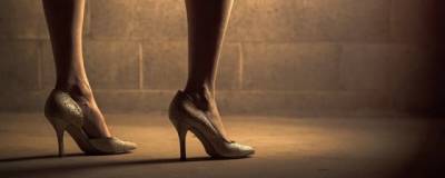 Ученые Фуданьского университета: оргазм у женщин зависит от высоты каблука