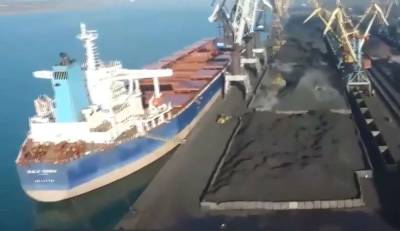 В Украину идет 4 судна с американским углем для ДТЭК, одно для госкомпании «Центрэнерго» – СМИ