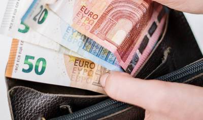 Биржа: евро резко взлетел на торгах 2 ноября