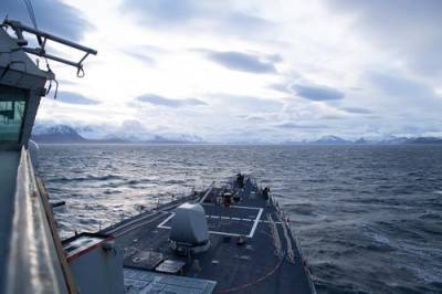 NetEasе: военные США на эсминце Chafee «лишись дара речи» из-за приближения российского «Адмирала Трибуца» в Японском море
