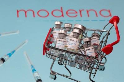 FDA отложило утверждение вакцины Moderna для подростков