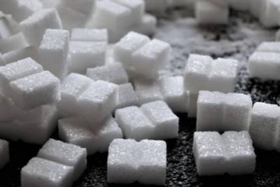 Почти в два раза: в Украине значительно выросли цены на сахар